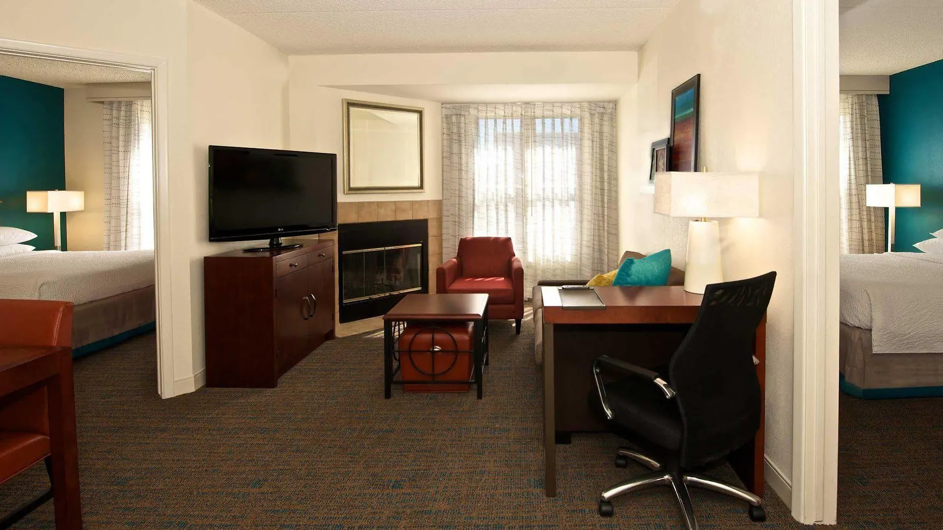 Residence Inn By Marriott Phoenix Airport 3*,