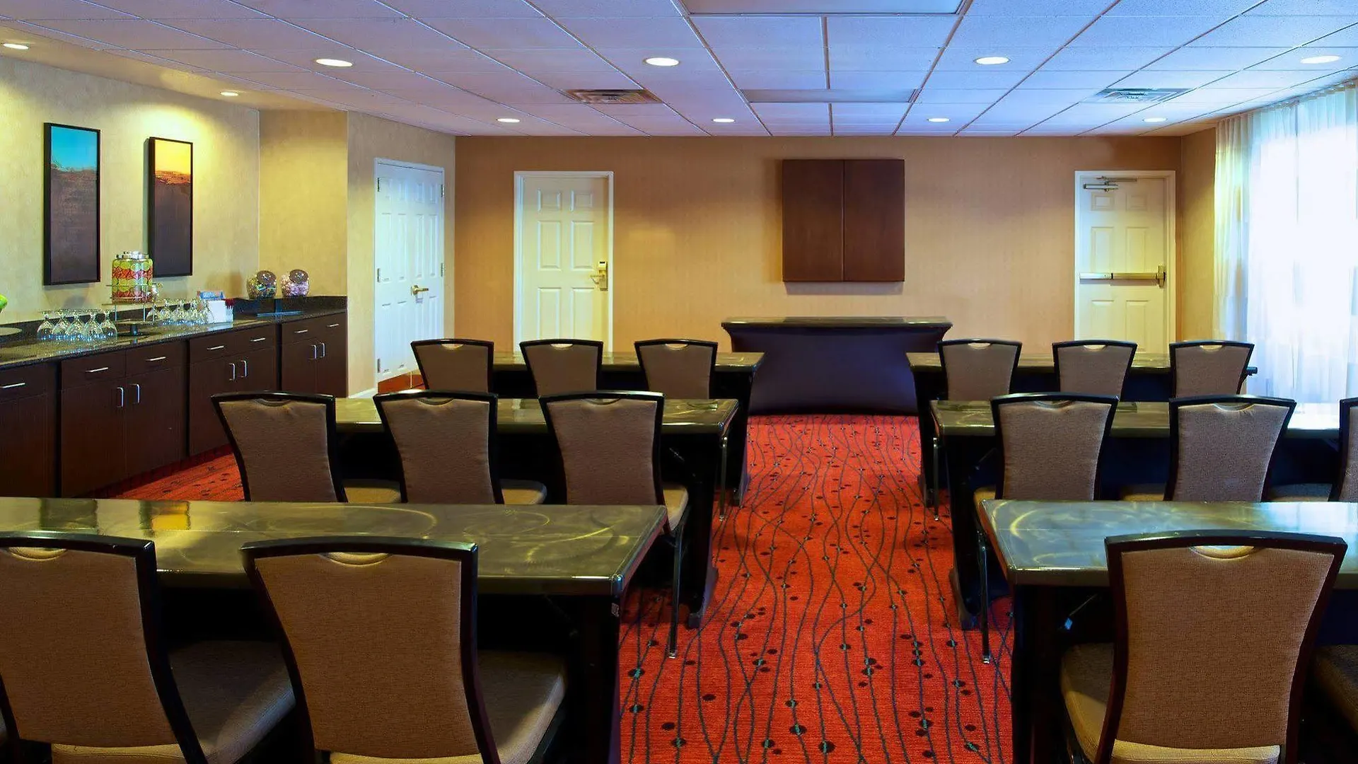 Residence Inn By Marriott Phoenix Airport Hotel